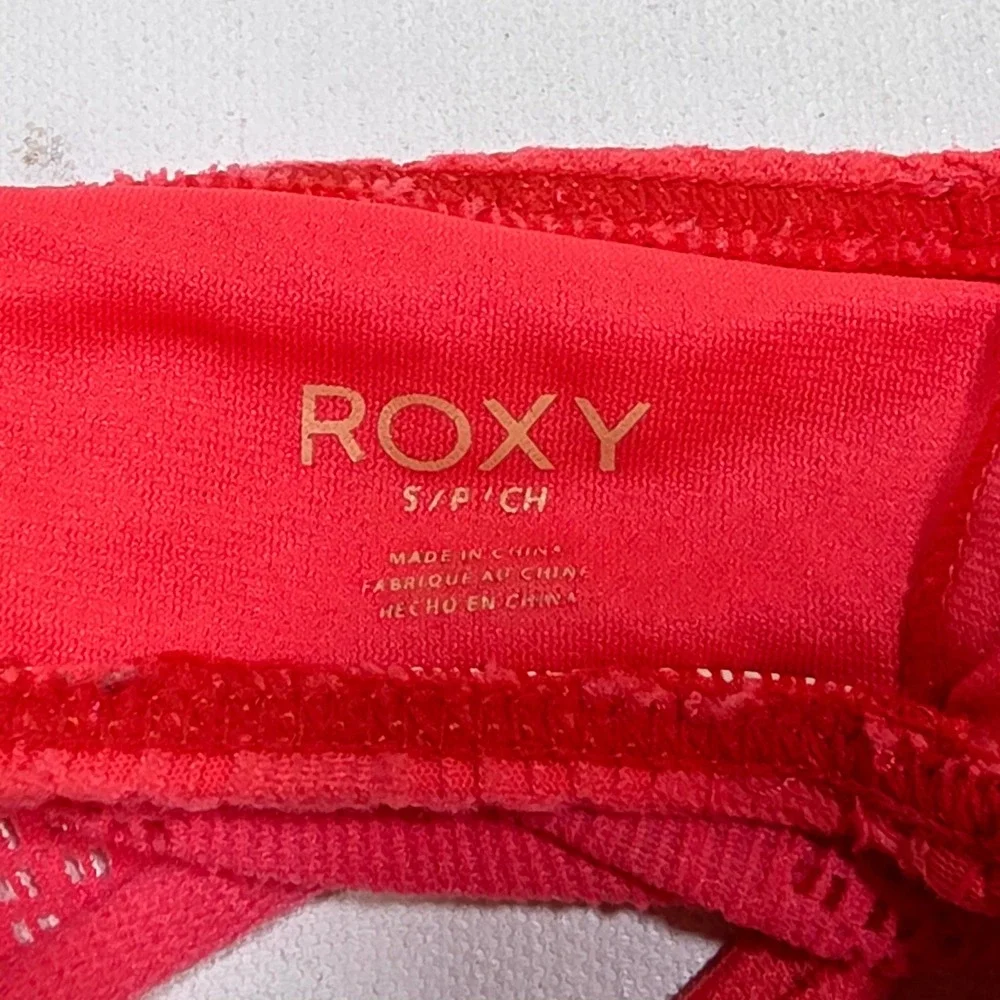 Roxy Bikini Top Women Small Pink Crochet Flounce Racerback Swimwear Beachwear